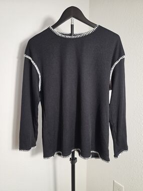 Black Ribbed Long-Sleeve Top with White Contrast Trim